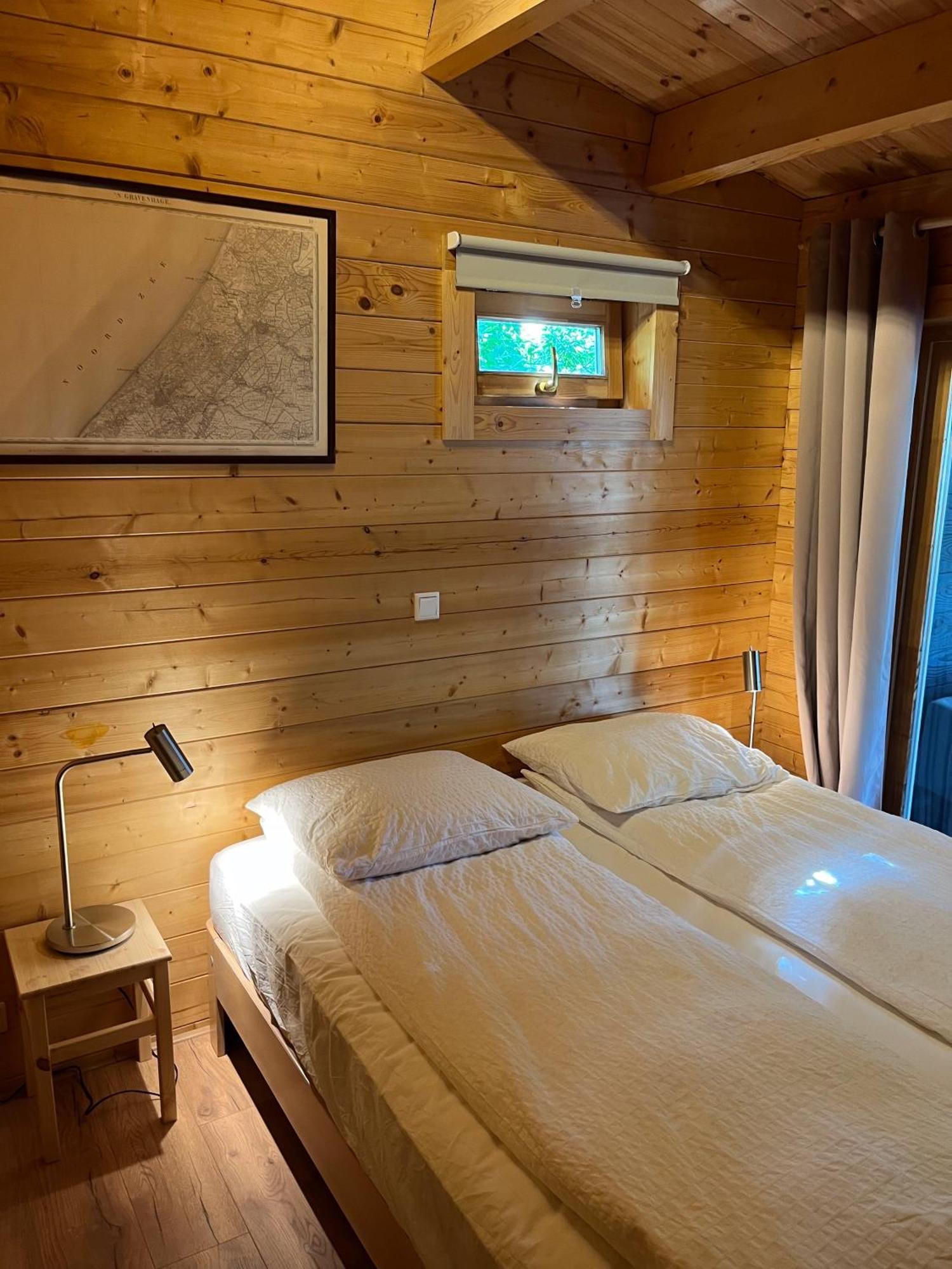 Luxe En Ruim Chalet Met Airco Bij Leekstermeer Matsloot Exterior foto